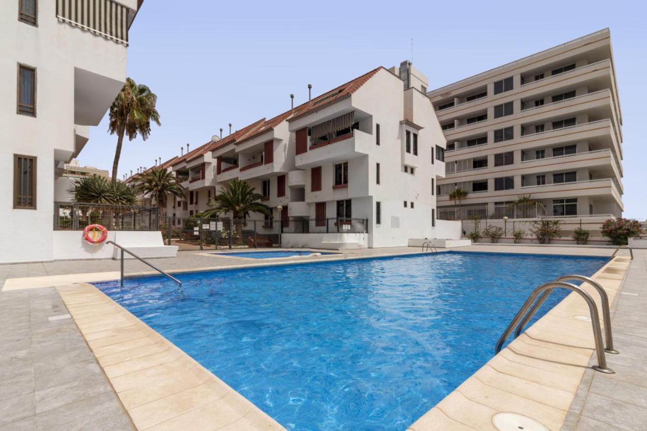 Homeforguest New Modern Apartment With Pool أرونا المظهر الخارجي الصورة